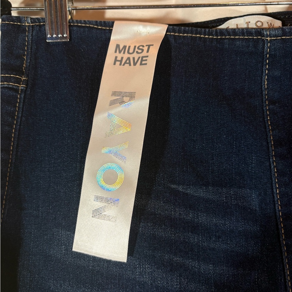Tinseltown Dark Blue Flare Jeans - Picture 4 of 5